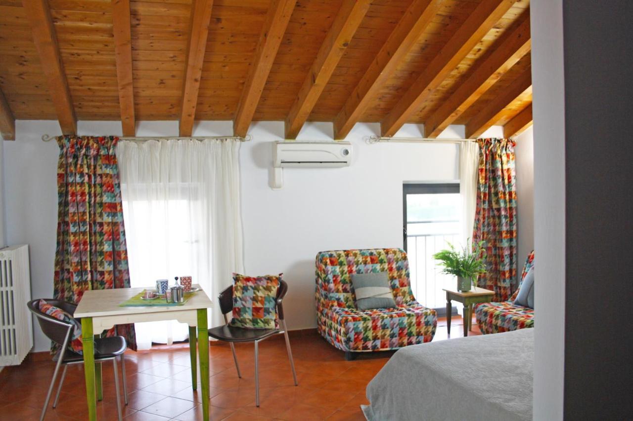 Agriturismo Fiorbello Montirone Kültér fotó