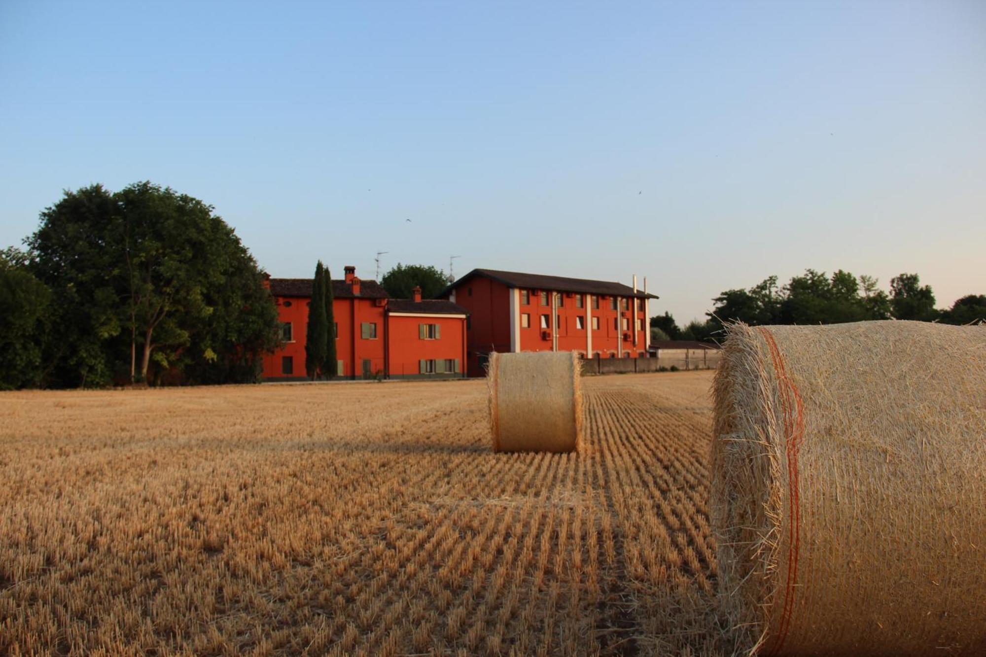 Agriturismo Fiorbello Montirone Kültér fotó